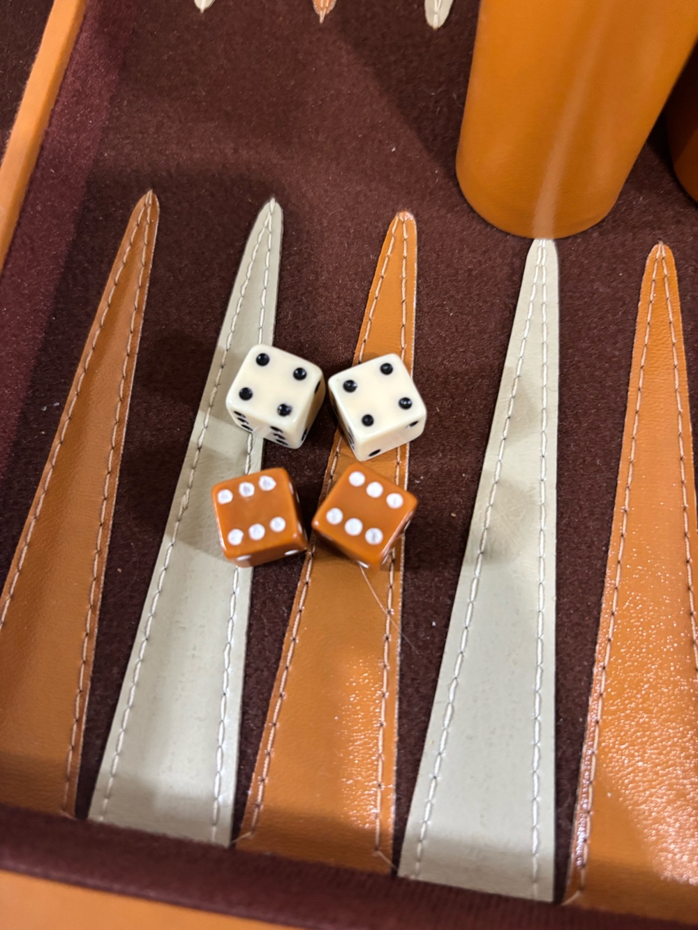 Backgammon game - Picture 6 of 14